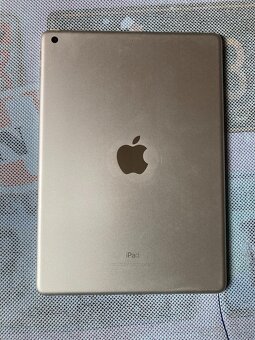 Apple iPad 5 (32GB) - 3