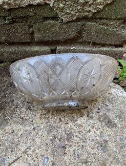 Broušené sklo a váza - 3