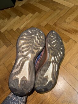 adidas Yeezy Boost 380 Azure - 3