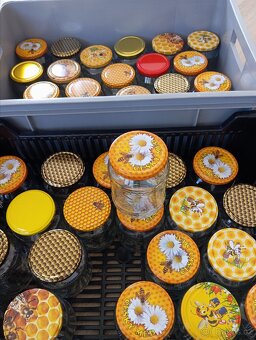 Sklenice od medu. - 3