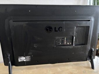 LG 42 - 3