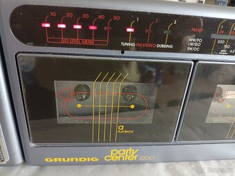 Grundig party center 2200 radiomagnetofon - 3