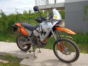 KTM LC4 640 Adventure - 3