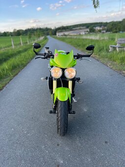 Triumph speed triple 1050 - 3
