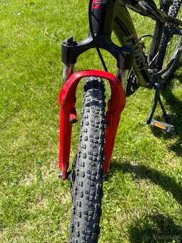 Prodám dětské MTB GHOST Powerkid 24 disc black/red/gray - 3