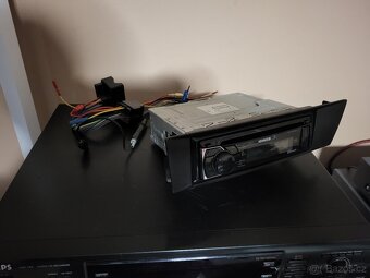 Rádio BMW E90 Kenwood KDC-BT52U - 3