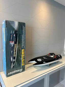 RC Katamaran Graupner Systems - 3