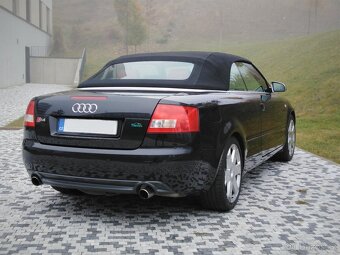 Audi S4 cabrio 4.2 V8 manual ČR - 3
