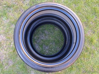2x Letní pneu Hankook Ventus S1 EVO² - 285/35 R22 XL - 80% - 3