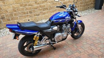Yamaha XJR 1300 SP (RP02) - 3