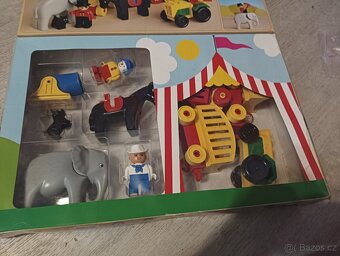 Lego Circus Caravan 2652 - 3