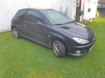 Peugeot 206 - 3