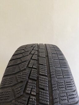 Zimní pneu Hankook Winter icept evo2 SUV 215/65 R17 99H. - 3
