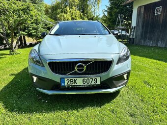 Volvo V40 T3 CROSS COUNTRY - 3