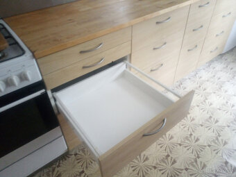 Kuchyňská linka Ikea - 3