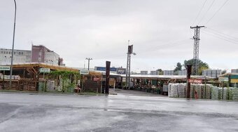 Stavební pozemek 3100m2,Kroměříž s č.popisným u D1 - 3