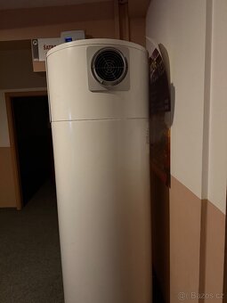 Tepelné čerpadlo na ohřev vody Stiebel Eltron - 3