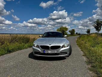 BMW Z4 Sdrive23i 150Kw 2010 TOP STAV - 3