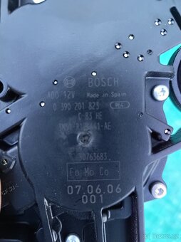 Motorek stěrače zadního skla Ford Focus 2 combi - 3