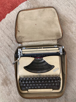 Psací stroj Groma Kolibri - 3