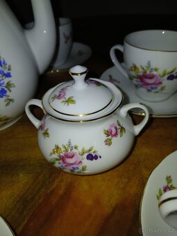 Prodám míšenskou kávovou soupravu, kytice pro 6 osob, 15 kus - 3