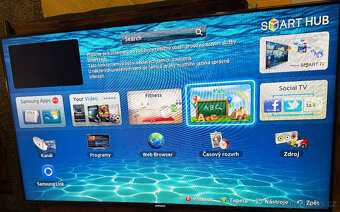 55" Samsung UE55ES7000 - 3