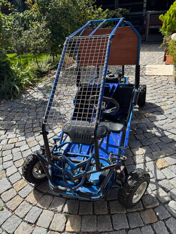 bugina, motokára - 3