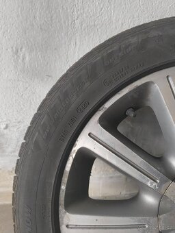 225 50 R17 - 3