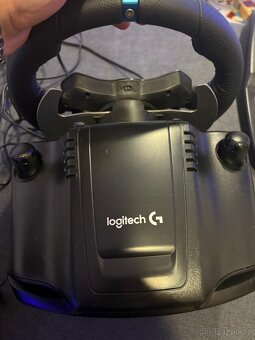 Volant G29 s příslušenstvím - 3