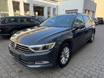 VW Passat B8 2.0 TDI 110kW DSG Tažné Webasto Navi Kamera ACC - 3