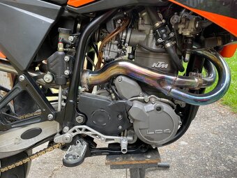 KTM 625 SMC (LC4) r.v. 2006 - 3
