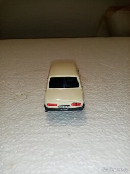 Autíčko Wartburg 353 - 3