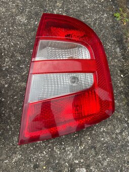 Fabia 1 zadní světla - 3