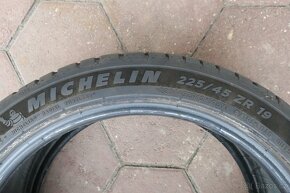 1 ks letní pneu Michelin Pilot Sport5 225/45 ZR19 - 3