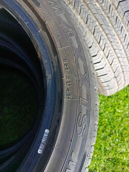 Pneu 215/55 R17 94V M+S - 3