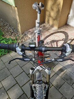 Horské kolo Mongoose PRO - 3