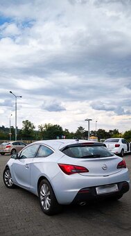 2012 OPEL Astra GTC - 3