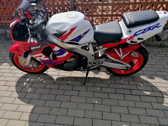 Honda CBR 900 Fireblade (1997) – krásný stav, servisovaná - 3
