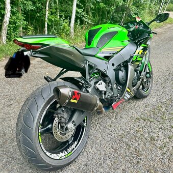 Kawasaki Ninja ZX10-R - 3