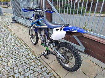 Yamaha WR 400F - 3