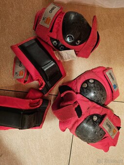 Sada 3 párů dětských chráničů Oxelo Play - růžové - 3