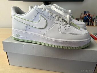 Nike AIR FORCE 1 '07 Tenisky Honeydew White VEL. 42.5 (NOVÉ - 3
