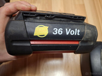 Nabíječka Bosch D-70771 s 36V aku. Bosch AL 3640 CV - 3