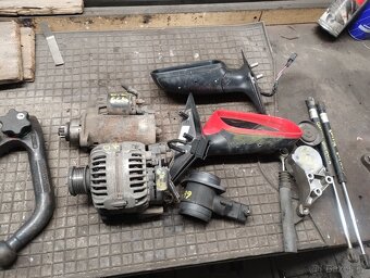 Škoda Octavia 1.9 TDI 66 kW - Díly z vozu - 3