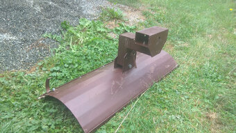 Prodám pluh na kultivátory Mountfield - 3