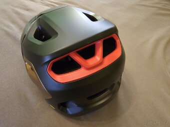 MTB helma Specialized Tactic 4 MIPS (vel. L / 58-62 cm) - 3