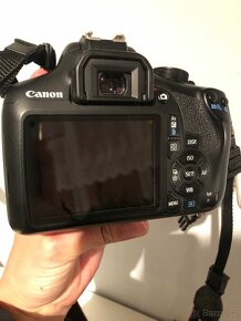 Canon EOS 1300D - 3