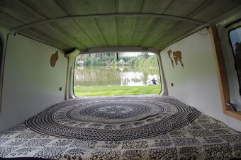 Prodám VW T5 long - obytné auto - 3