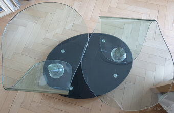 Skleněný stolek, otočný, značkový design - 3