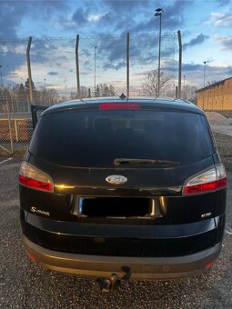 Ford S-MAX - 3
